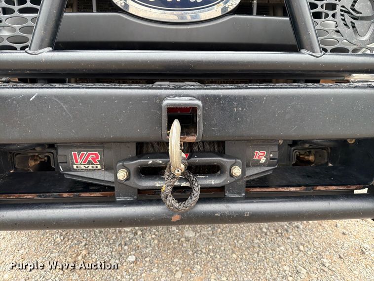 image for item EW8988 2021 Ford F350 Super Duty Ext. Cab utility bed pickup truck