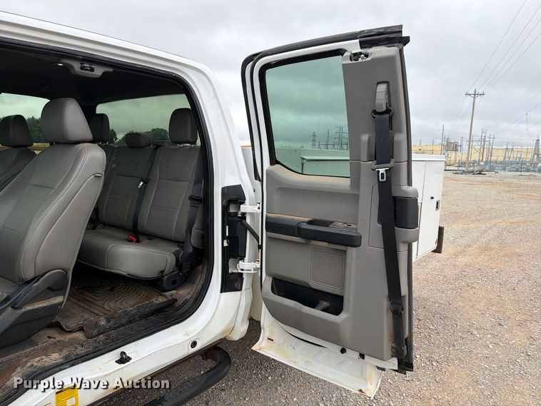 image for item EW8988 2021 Ford F350 Super Duty Ext. Cab utility bed pickup truck