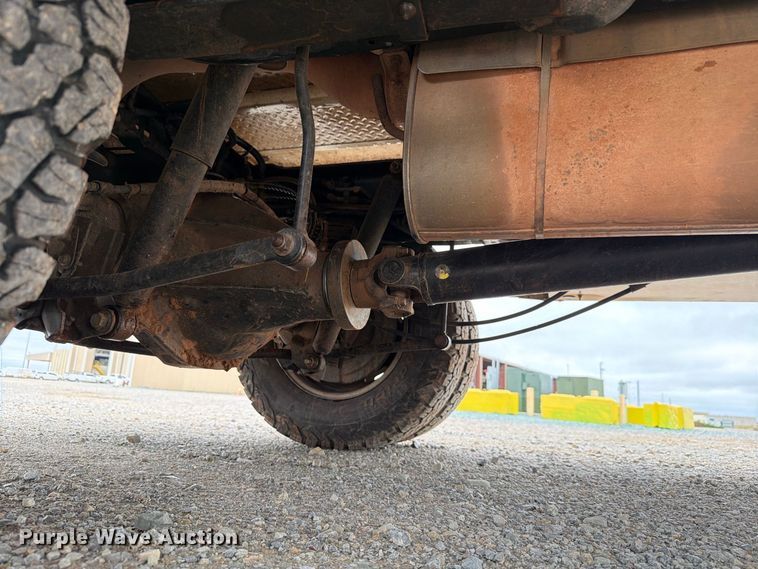 image for item EW8988 2021 Ford F350 Super Duty Ext. Cab utility bed pickup truck