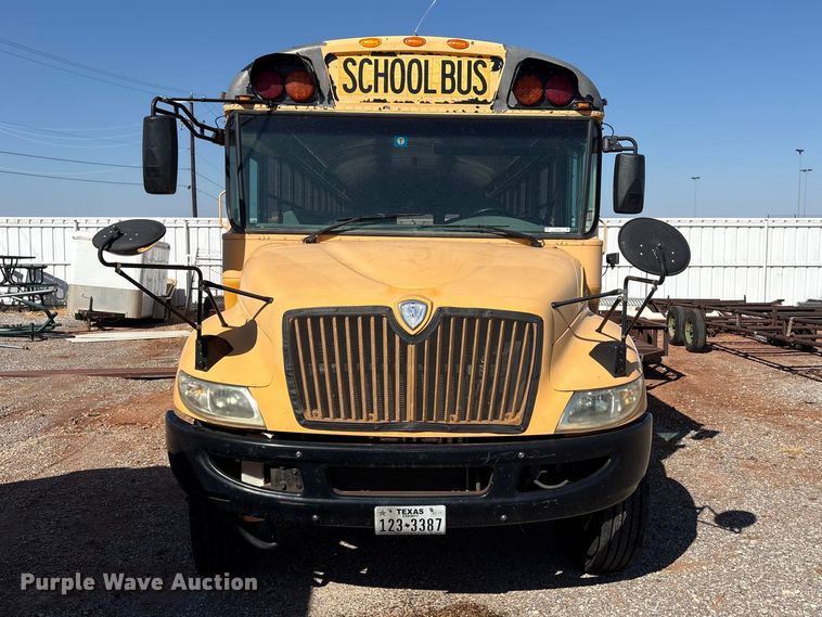 image for item EX0044 2009 IC PB105 school bus