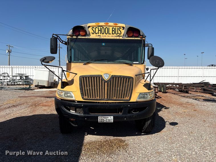 image for item EX0044 2009 IC PB105 school bus