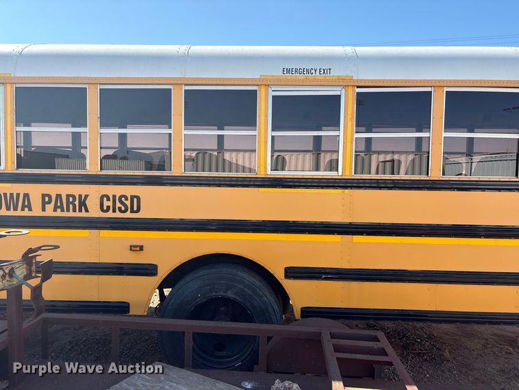 image for item EX0044 2009 IC PB105 school bus
