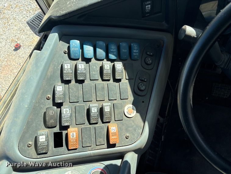 image for item EX0044 2009 IC PB105 school bus