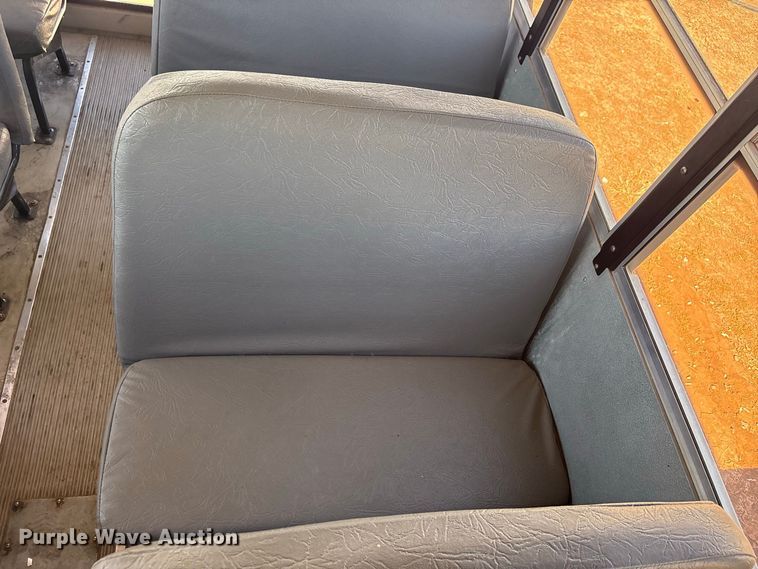image for item EX0044 2009 IC PB105 school bus