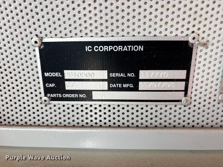 image for item EX0044 2009 IC PB105 school bus