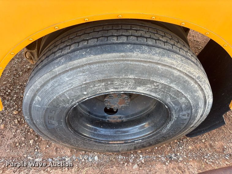 image for item EX0044 2009 IC PB105 school bus