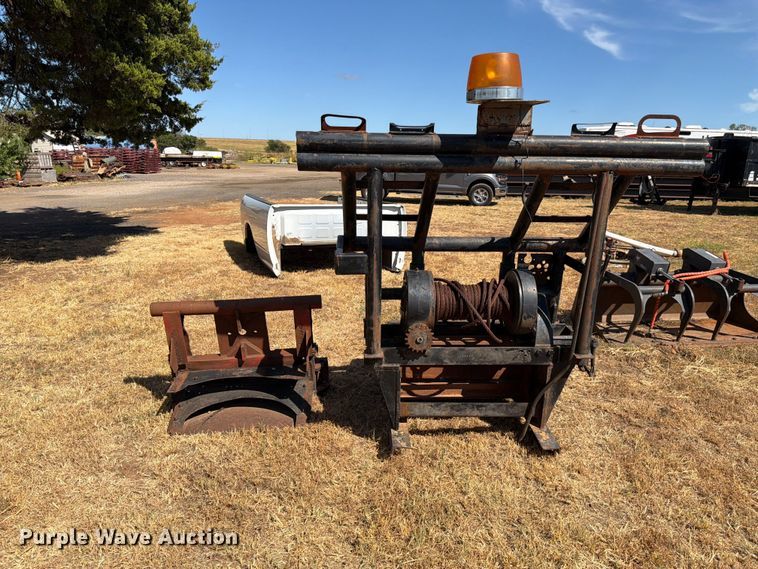 image for item EX0517 Winch