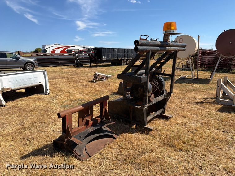image for item EX0517 Winch