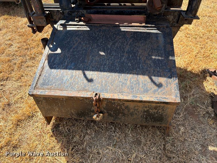 image for item EX0517 Winch