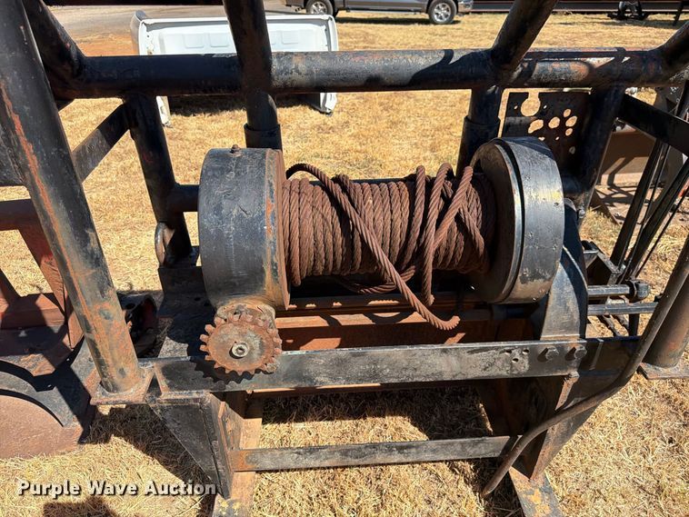 image for item EX0517 Winch