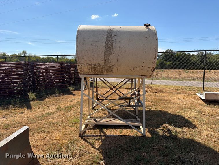 image for item EX0519 Fuel tank