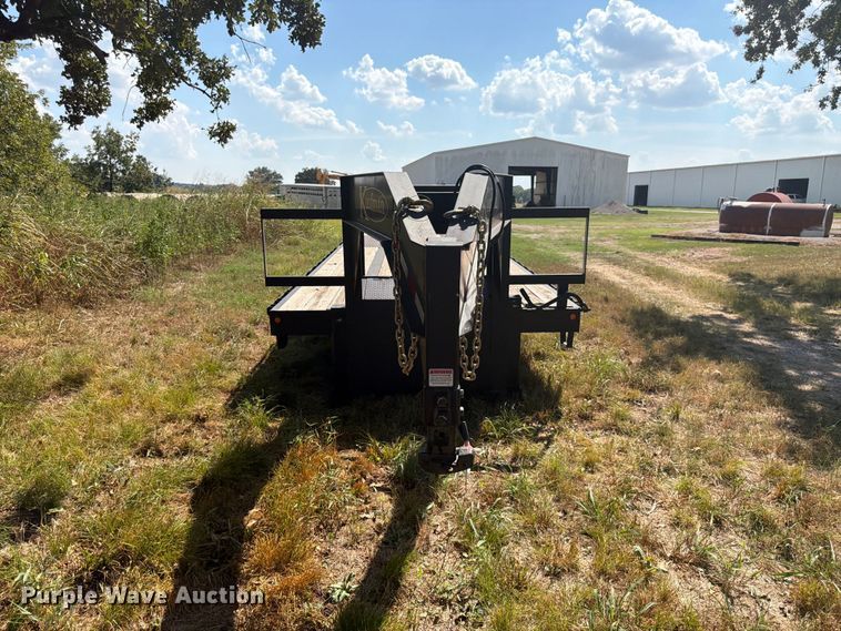 image for item EX0537 2021 Kaufman FHT-15K-30D equipment trailer