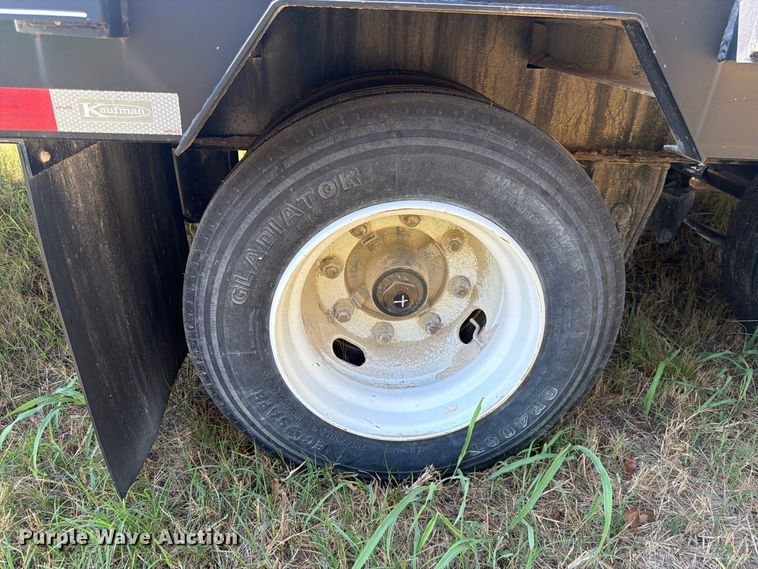 image for item EX0537 2021 Kaufman FHT-15K-30D equipment trailer