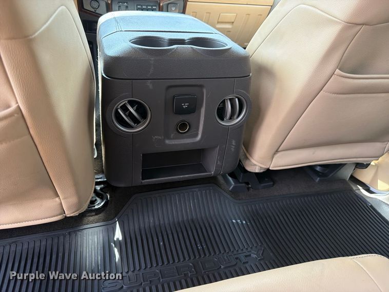 image for item EX0554 2014 Ford F350 Super Duty Crew Cab flatbed pickup truck