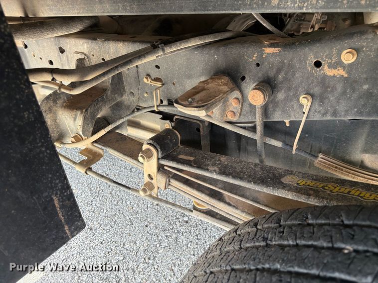 image for item EX0554 2014 Ford F350 Super Duty Crew Cab flatbed pickup truck