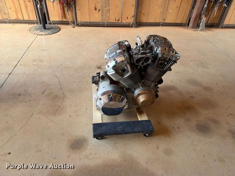 image for item EX0557 2003 Honda VTX1800 motorcycle