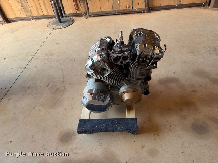 image for item EX0557 2003 Honda VTX1800 motorcycle