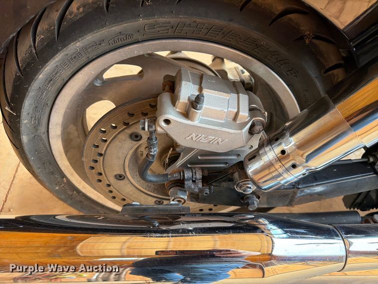image for item EX0557 2003 Honda VTX1800 motorcycle