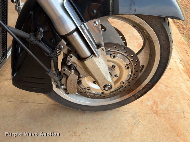 image for item EX0557 2003 Honda VTX1800 motorcycle