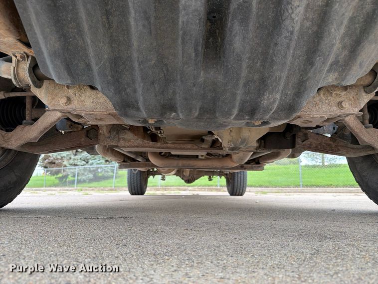 image for item EX1007 2010 GMC Sierra 2500HD Ext. Cab pickup truck