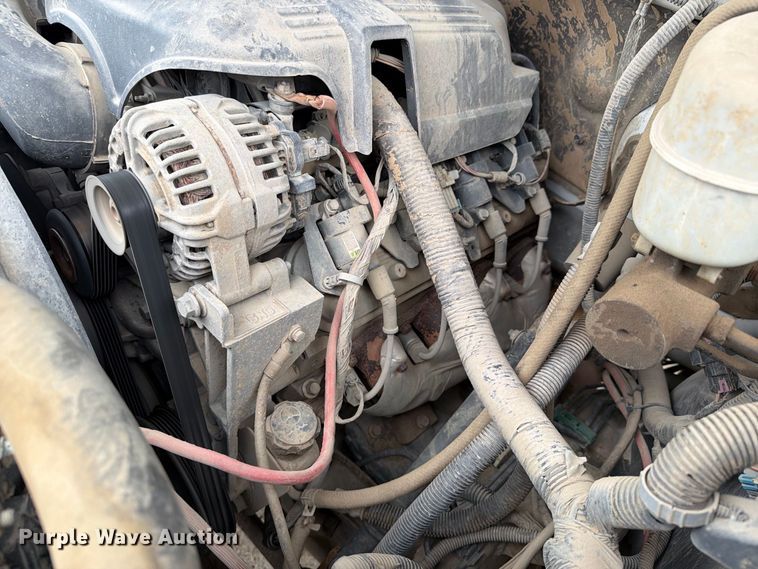 image for item EX1007 2010 GMC Sierra 2500HD Ext. Cab pickup truck