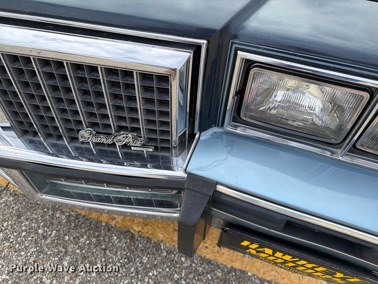 image for item EX1009 1987 Pontiac Grand Prix Brougham