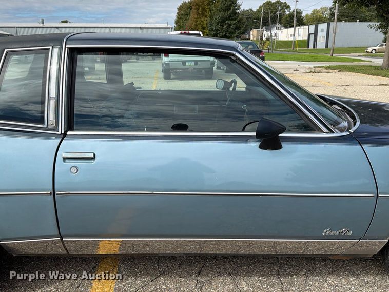 image for item EX1009 1987 Pontiac Grand Prix Brougham