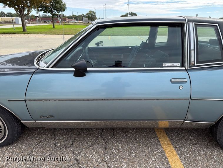 image for item EX1009 1987 Pontiac Grand Prix Brougham