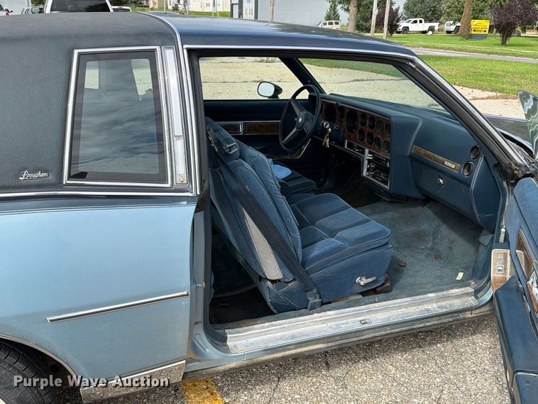 image for item EX1009 1987 Pontiac Grand Prix Brougham