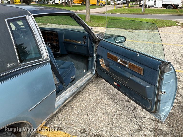 image for item EX1009 1987 Pontiac Grand Prix Brougham