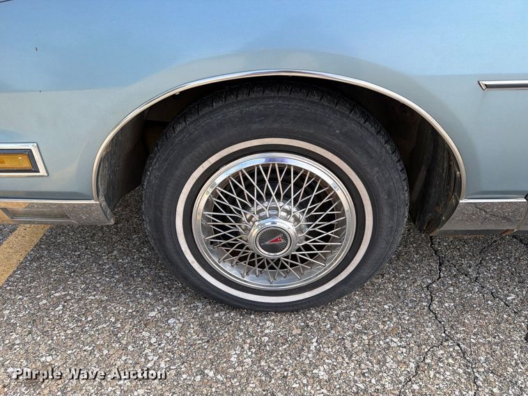 image for item EX1009 1987 Pontiac Grand Prix Brougham