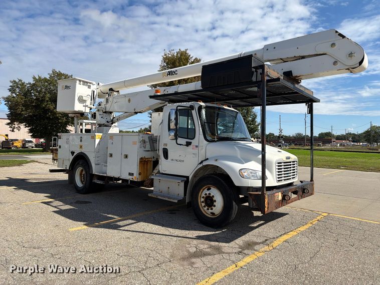 image for item EX1010 2015 Freightliner M2 bucket truck