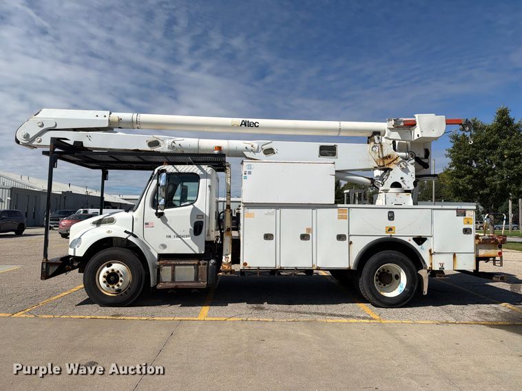 image for item EX1010 2015 Freightliner M2 bucket truck