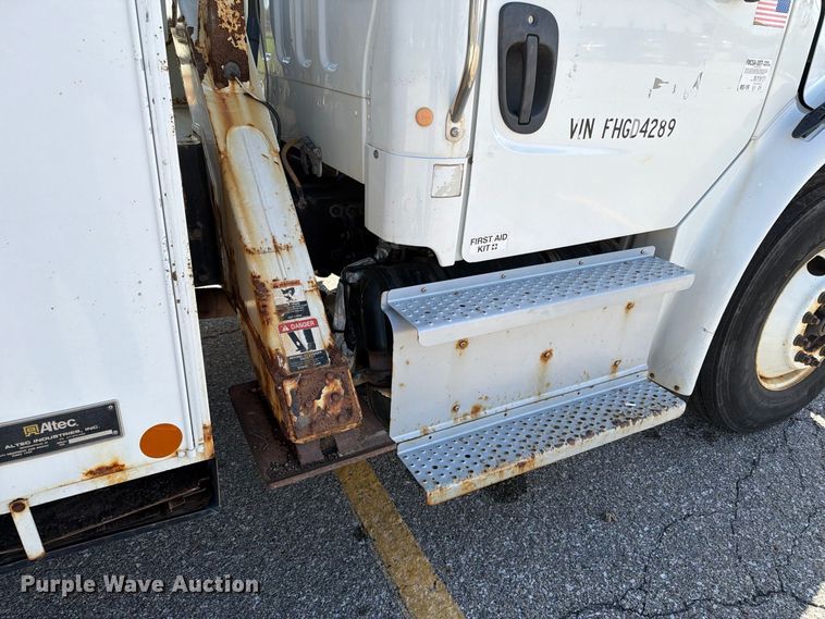 image for item EX1010 2015 Freightliner M2 bucket truck