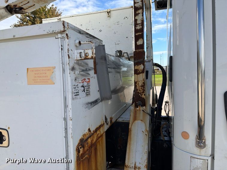 image for item EX1010 2015 Freightliner M2 bucket truck