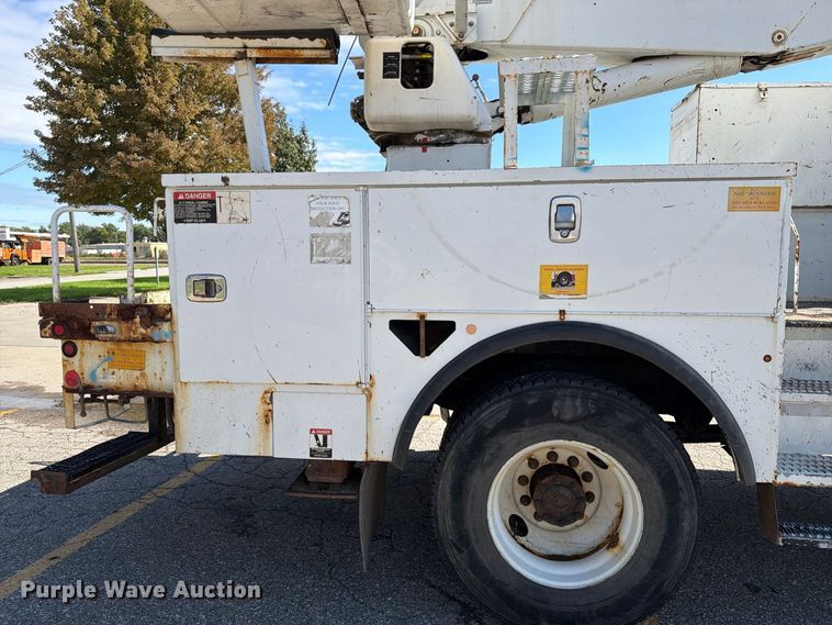 image for item EX1010 2015 Freightliner M2 bucket truck