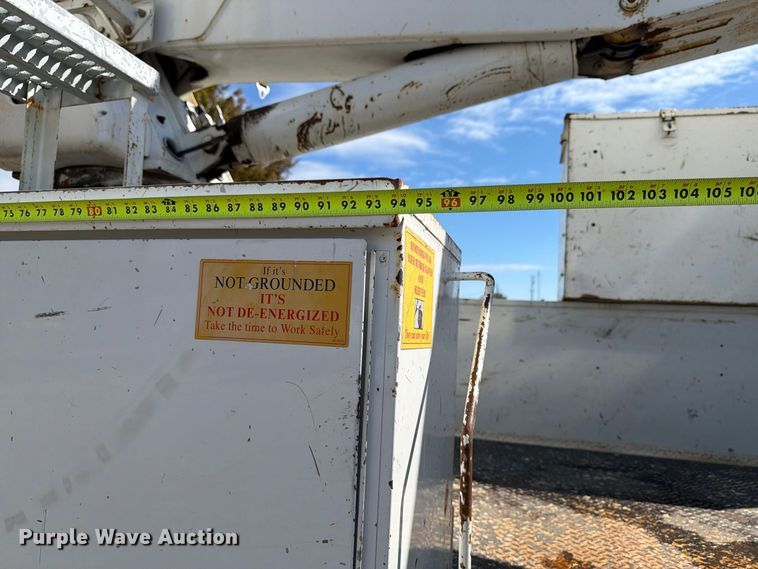 image for item EX1010 2015 Freightliner M2 bucket truck