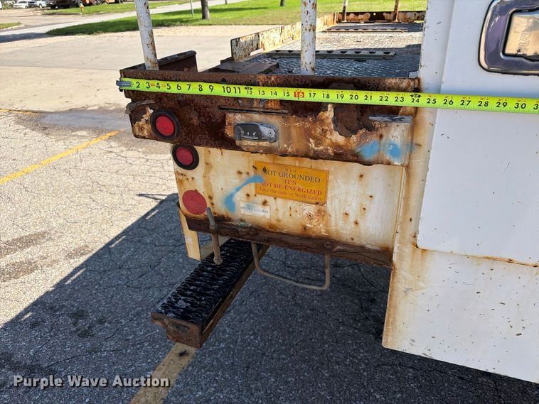 image for item EX1010 2015 Freightliner M2 bucket truck