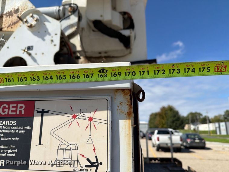 image for item EX1010 2015 Freightliner M2 bucket truck