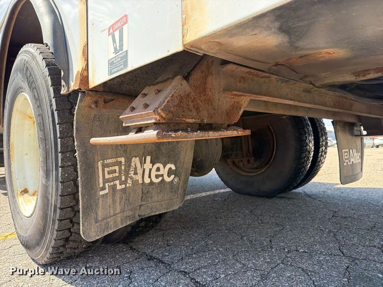 image for item EX1010 2015 Freightliner M2 bucket truck