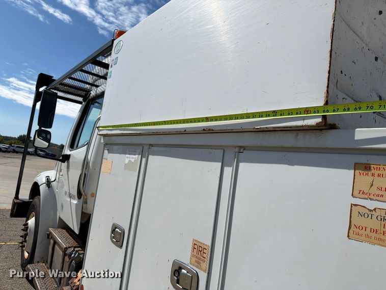 image for item EX1010 2015 Freightliner M2 bucket truck