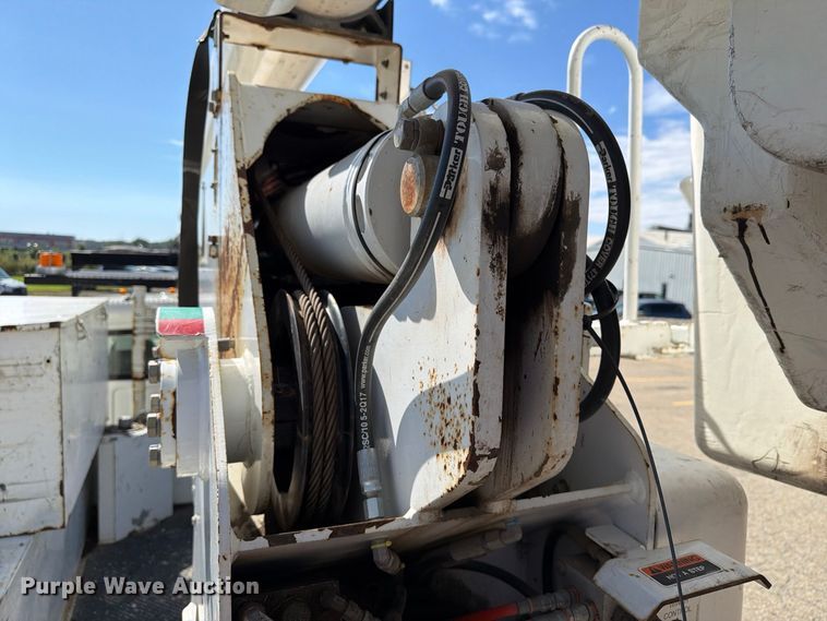 image for item EX1010 2015 Freightliner M2 bucket truck