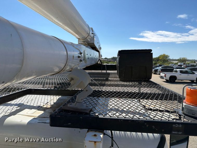 image for item EX1010 2015 Freightliner M2 bucket truck