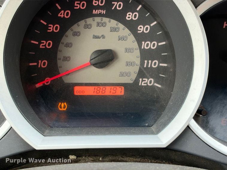image for item EX2320 2007 Toyota Tacoma Ext. Cab pickup truck