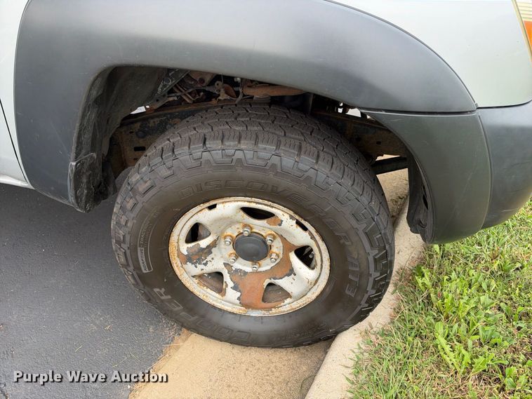 image for item EX2320 2007 Toyota Tacoma Ext. Cab pickup truck