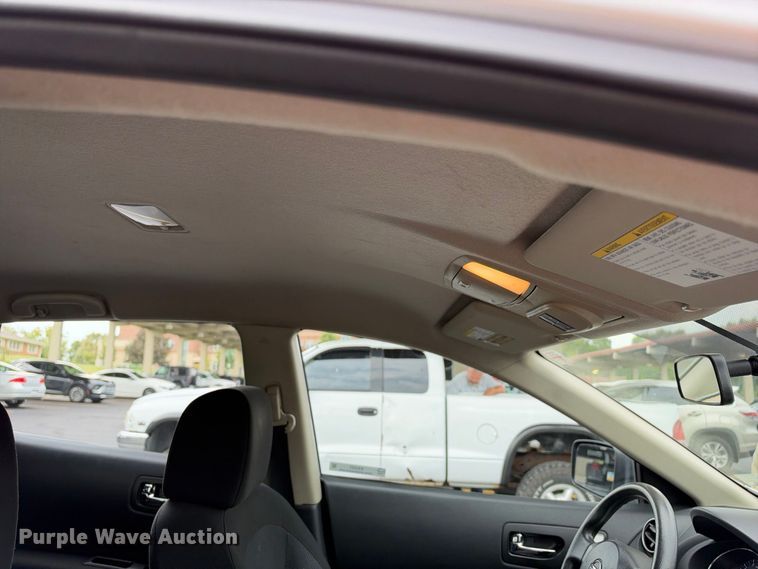 image for item EX2321 2013 Nissan Rogue SUV