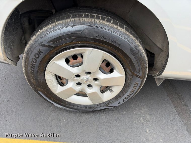 image for item EX2321 2013 Nissan Rogue SUV