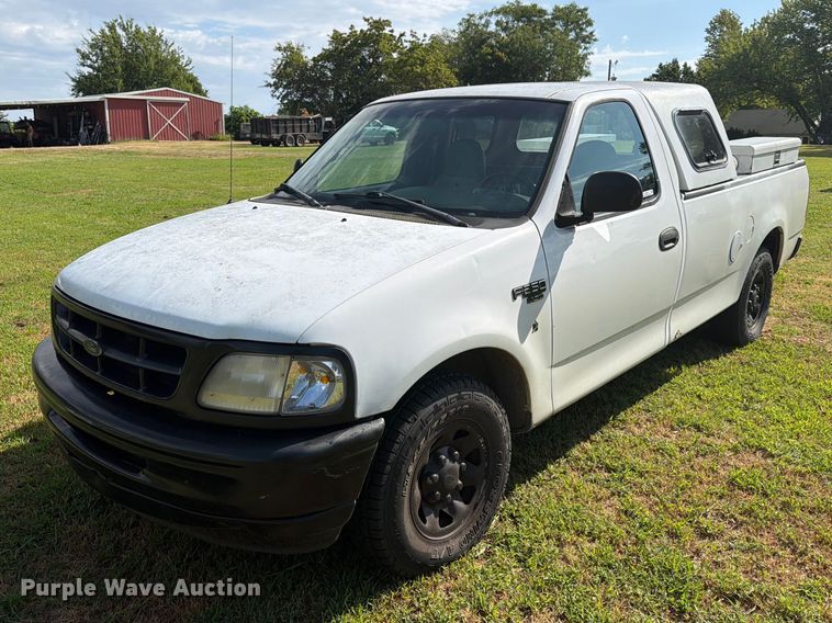 1998 Ford F-250 pickup truck