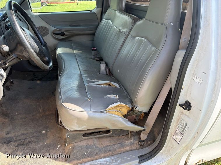 image for item EX4134 1998 Ford F-250 pickup truck