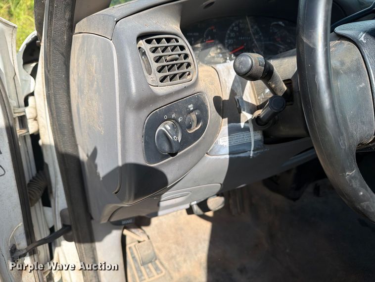 image for item EX4134 1998 Ford F-250 pickup truck